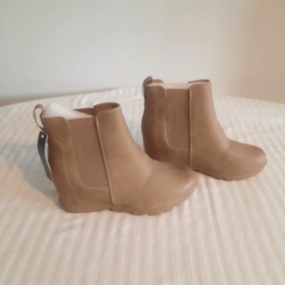 Women's Tan Ankle Boots Size 8.5